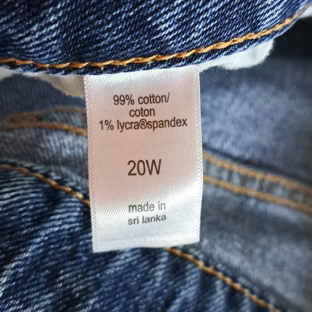 Maurices Plus Size Distressed Denim Shorts | Size 20W